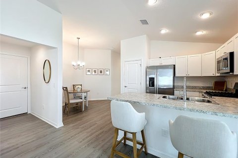 Villa ou maison à vendre à The Villages, Floride: 2 chambres, 91.42 m2 № 2105430 - photo 23