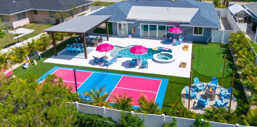 Casa en Bradenton, Florida 4 dormitorios, 223.24 m2 № 2427235