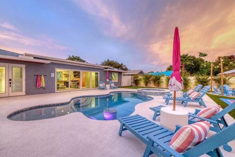 Casa en venta en Bradenton, Florida, 4 dormitorios, 223.24 m2 № 2427235 - foto 8