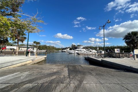 Terreno en venta en Naples, Florida № 2081119 - foto 15