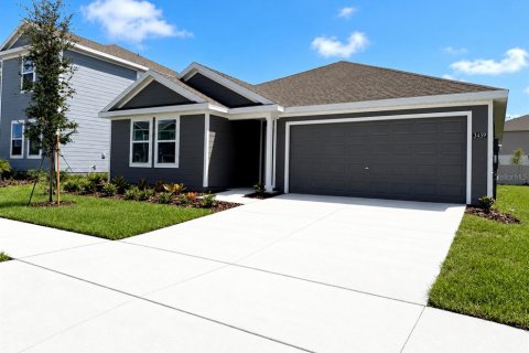 Villa ou maison à Eagle Lake, Floride 4 chambres, 161 m2 № 2404703