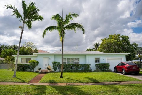 Casa en West Palm Beach, Florida 2 dormitorios, 126.16 m2 № 2087664