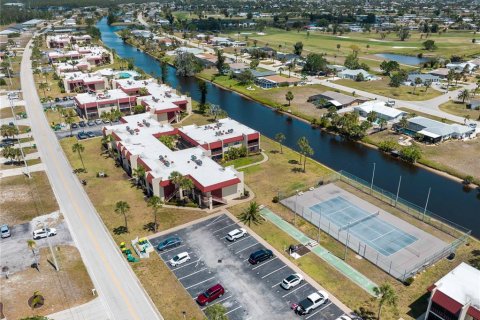 Condo in Rotonda, Florida, 1 bedroom  № 1640439 - photo 28