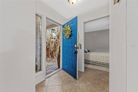 House in Winter Springs, Florida 3 bedrooms, 109.44 sq.m. № 2126568 - photo 5