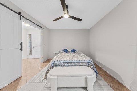 House in Winter Springs, Florida 3 bedrooms, 109.44 sq.m. № 2126568 - photo 23