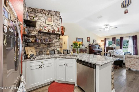 Villa ou maison à vendre à Hastings, Floride: 4 chambres, 148.74 m2 № 2234803 - photo 11