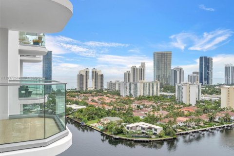 Condo in Aventura, Florida, 3 bedrooms  № 2243923 - photo 8