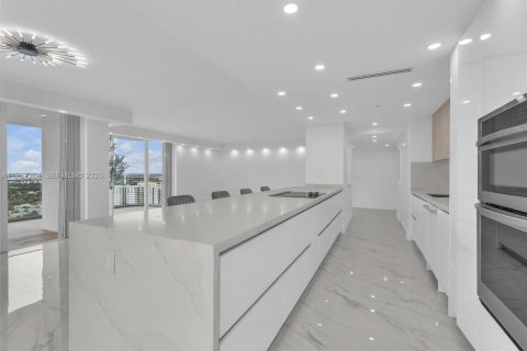 Condo in Aventura, Florida, 3 bedrooms  № 2243923