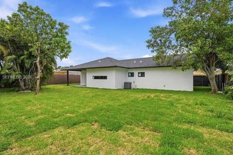 Villa ou maison à vendre à Miami, Floride: 4 chambres, 163.88 m2 № 2326894 - photo 30