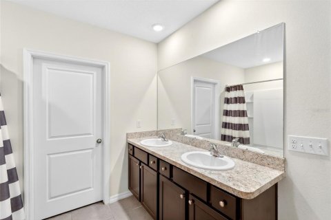 House in Ocala, Florida 4 bedrooms, 215.44 sq.m. № 2152340 - photo 20