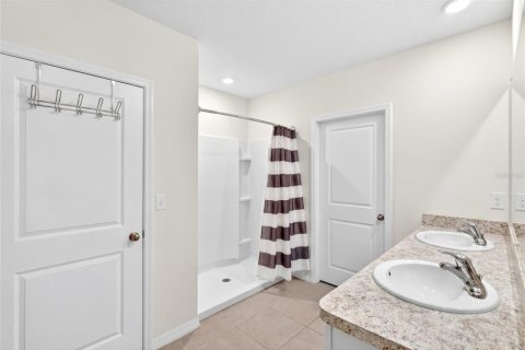 House in Ocala, Florida 4 bedrooms, 215.44 sq.m. № 2152340 - photo 21