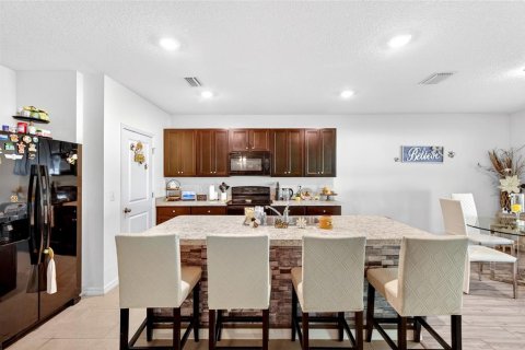 House in Ocala, Florida 4 bedrooms, 215.44 sq.m. № 2152340 - photo 27