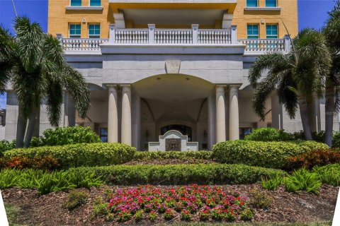 Condo in Tampa, Florida, 2 bedrooms  № 1801505 - photo 3