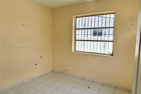 Villa ou maison à vendre à Hialeah, Floride: 3 chambres, 171.96 m2 № 1976624 - photo 27