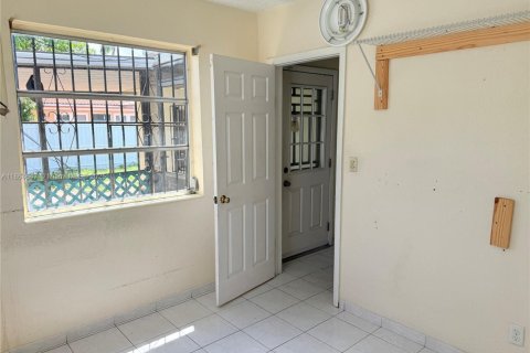 Villa ou maison à vendre à Hialeah, Floride: 3 chambres, 171.96 m2 № 1976624 - photo 26