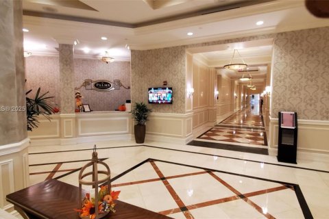 Condo in Weston, Florida, 1 bedroom  № 1956965 - photo 2