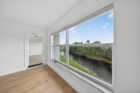 Condo in Margate, Florida, 2 bedrooms № 2175849 - photo 22