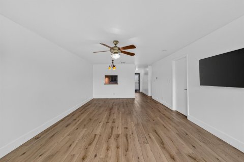 Condo in Margate, Florida, 2 bedrooms № 2175849 - photo 6