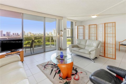 Купить кондоминиум в Авентура, Флорида 2 спальни, 92.53м2, № 1960790 - фото 10