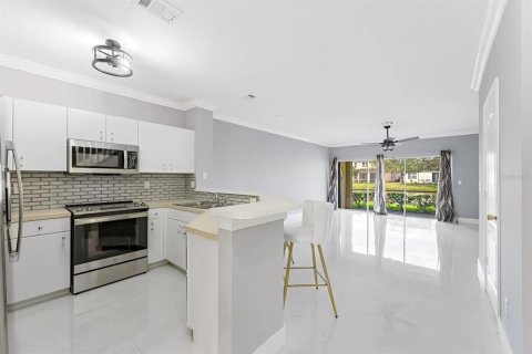 Touwnhouse à louer à Cape Coral, Floride: 2 chambres, 108.79 m2 № 2433693 - photo 7