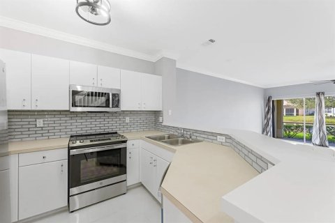 Touwnhouse à louer à Cape Coral, Floride: 2 chambres, 108.79 m2 № 2433693 - photo 9