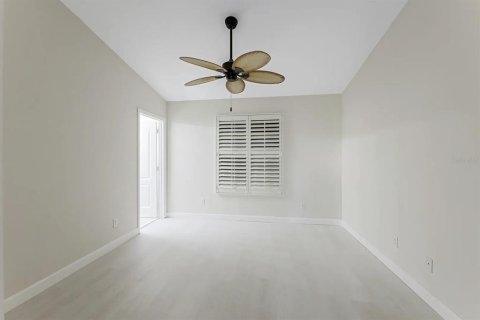 Touwnhouse à louer à Cape Coral, Floride: 2 chambres, 108.79 m2 № 2433693 - photo 12