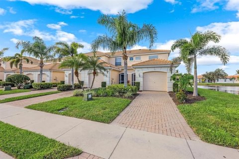 Touwnhouse à louer à Cape Coral, Floride: 2 chambres, 108.79 m2 № 2433693 - photo 2