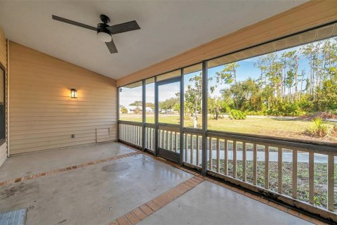 Villa ou maison à vendre à Bradenton, Floride: 5 chambres, 257.06 m2 № 1855625 - photo 10
