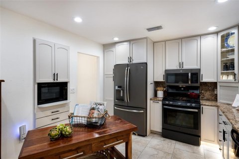 Villa ou maison à vendre à Sarasota, Floride: 6 chambres, 397.34 m2 № 2148333 - photo 25
