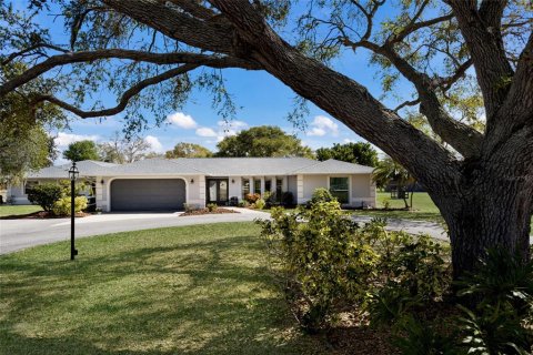 Villa ou maison à vendre à Sarasota, Floride: 6 chambres, 397.34 m2 № 2148333 - photo 11