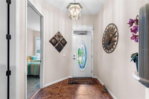 House in Polk City, Florida 2 bedrooms, 176.79 sq.m. № 1913186 - photo 24