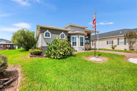 House in Polk City, Florida 2 bedrooms, 176.79 sq.m. № 1913186 - photo 30