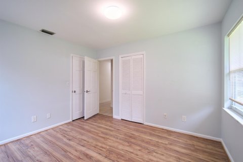 Villa ou maison à vendre à Stuart, Floride: 4 chambres, 217.58 m2 № 2300756 - photo 25