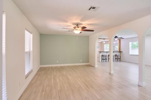 Villa ou maison à vendre à Stuart, Floride: 4 chambres, 217.58 m2 № 2300756 - photo 14