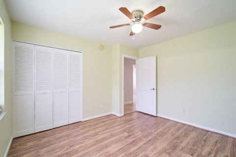 Villa ou maison à vendre à Stuart, Floride: 4 chambres, 217.58 m2 № 2300756 - photo 20