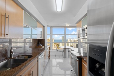 Condominio en venta en Aventura, Florida, 2 dormitorios, 134.43 m2 № 1712713 - foto 23
