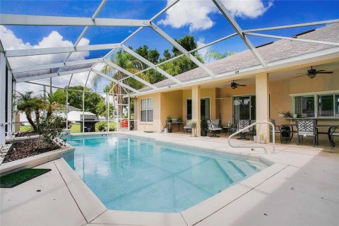 Casa en venta en Auburndale, Florida, 4 dormitorios, 276.11 m2 № 1536217 - foto 15