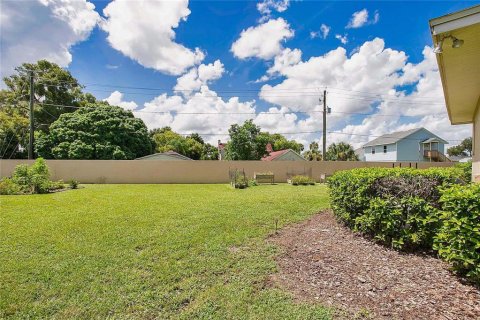 Casa en venta en Auburndale, Florida, 4 dormitorios, 276.11 m2 № 1536217 - foto 18