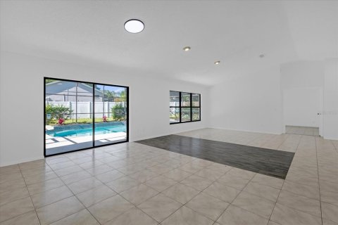 Casa en venta en Windermere, Florida, 4 dormitorios, 190.45 m2 № 2150484 - foto 5