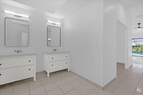 Casa en venta en Windermere, Florida, 4 dormitorios, 190.45 m2 № 2150484 - foto 14