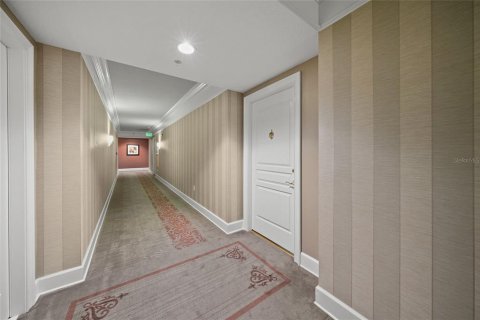 Купить кондоминиум в Сарасота, Флорида 5 комнат, 109.62м2, № 1576683 - фото 26