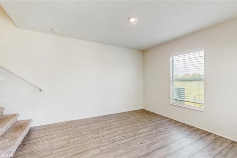 Adosado en venta en Tampa, Florida, 3 dormitorios, 172.8 m2 № 1742830 - foto 5
