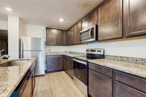 Adosado en venta en Tampa, Florida, 3 dormitorios, 172.8 m2 № 1742830 - foto 9