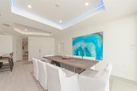 Condo in Clearwater, Florida, 3 bedrooms  № 251653 - photo 3