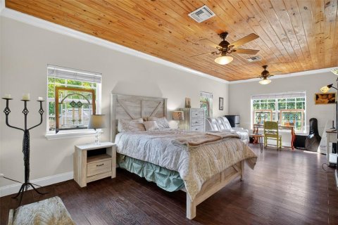 Casa en venta en Mount Dora, Florida, 3 dormitorios, 225.2 m2 № 1908808 - foto 18