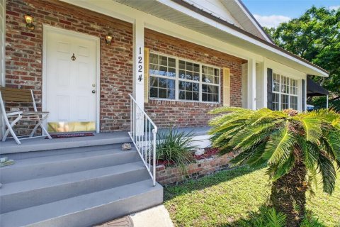 Casa en venta en Mount Dora, Florida, 3 dormitorios, 225.2 m2 № 1908808 - foto 4