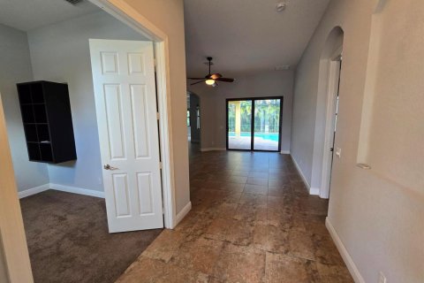 Casa en venta en Jensen Beach, Florida, 4 dormitorios, 240.52 m2 № 2084701 - foto 3