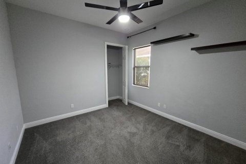 Casa en venta en Jensen Beach, Florida, 4 dormitorios, 240.52 m2 № 2084701 - foto 15