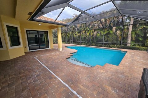 Casa en venta en Jensen Beach, Florida, 4 dormitorios, 240.52 m2 № 2084701 - foto 21