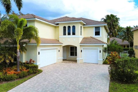 Снять в аренду виллу или дом в Уэстон, Флорида 6 спален, 307.32м2, № 2018107 - фото 4